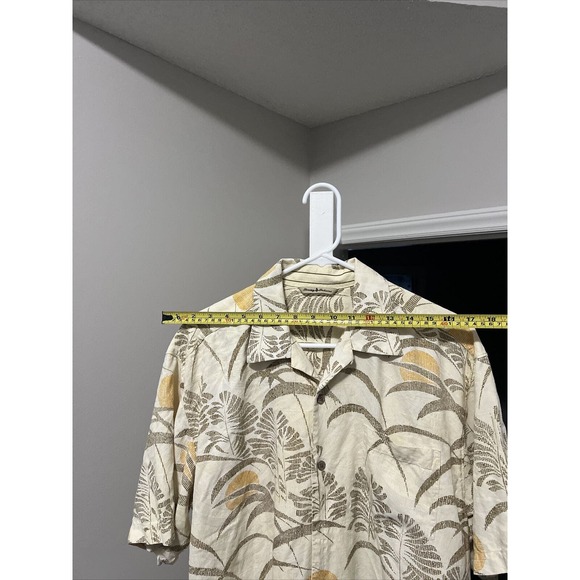 Tommy Bahama Short Sleeve Button Textured Silk Shirt Men's M Yellow Floral - Picture 6 of 6